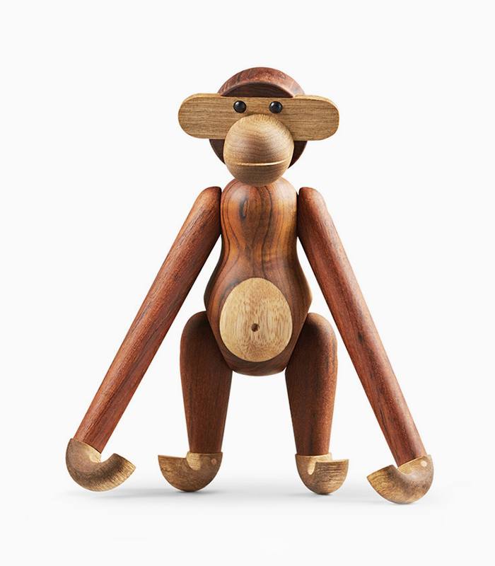 product-furniture-15 عروسک چوبی دست ساز - تصویر 1